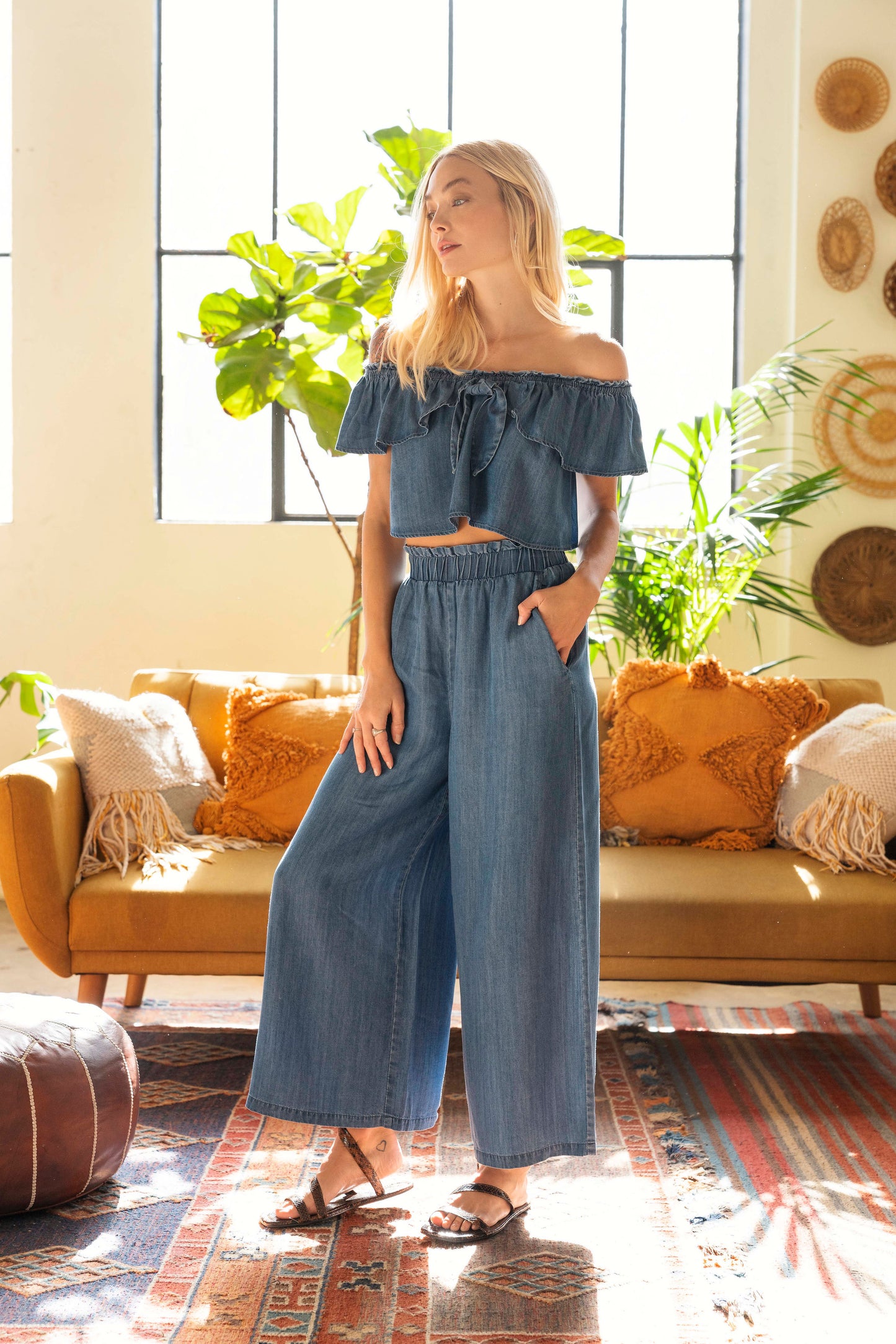 Look 3